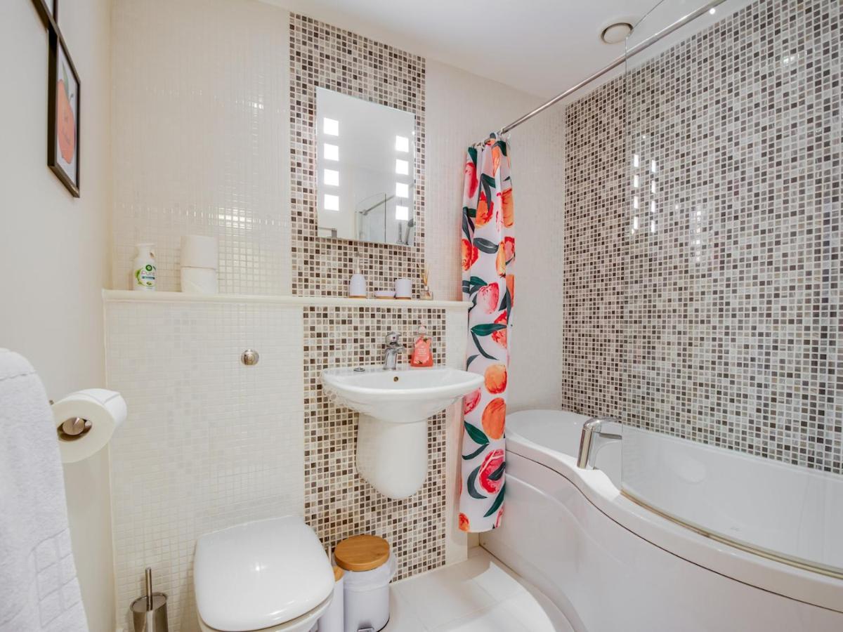Pass The Keys Quiet 2-Bed Apartment On The Ground Floor カンタベリー エクステリア 写真